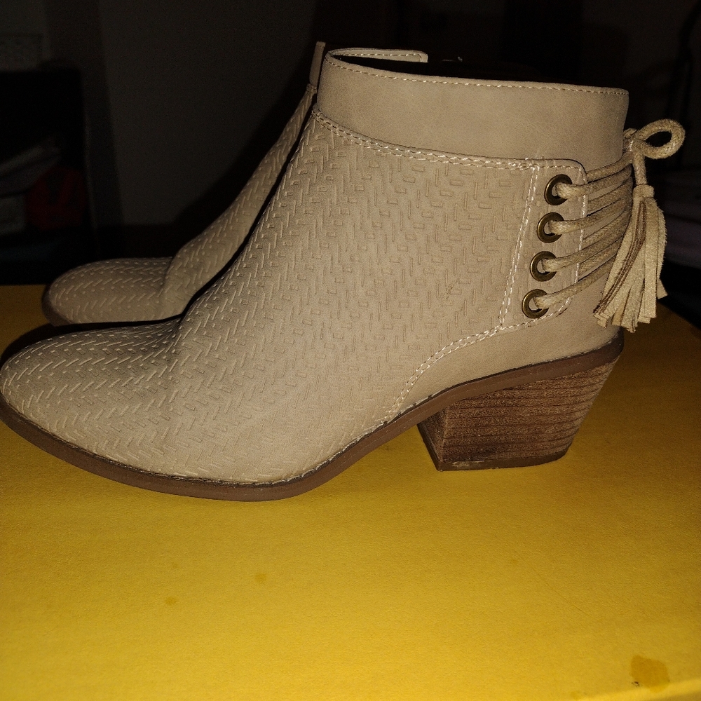 Ankle boots womens